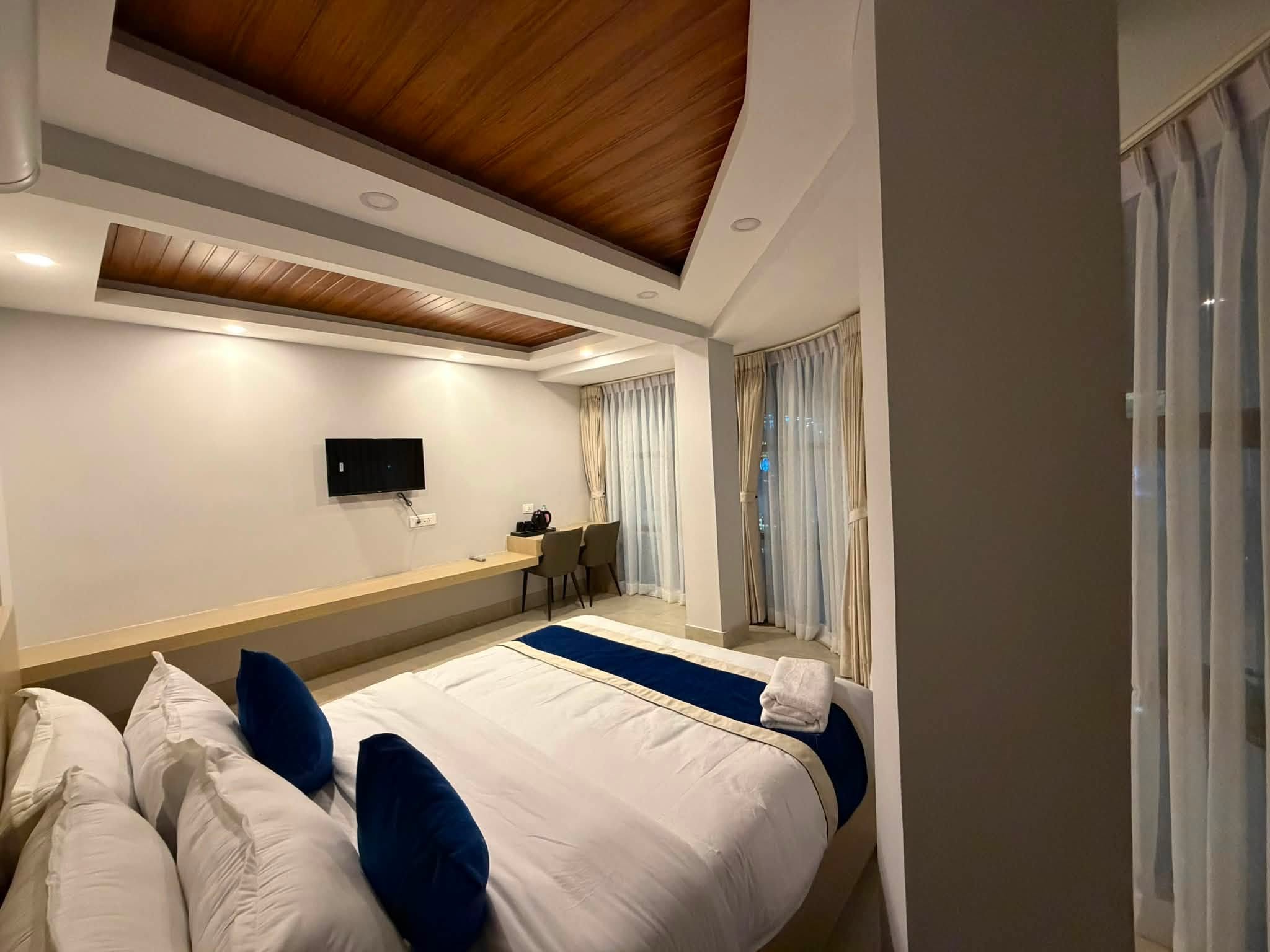 Room 4
